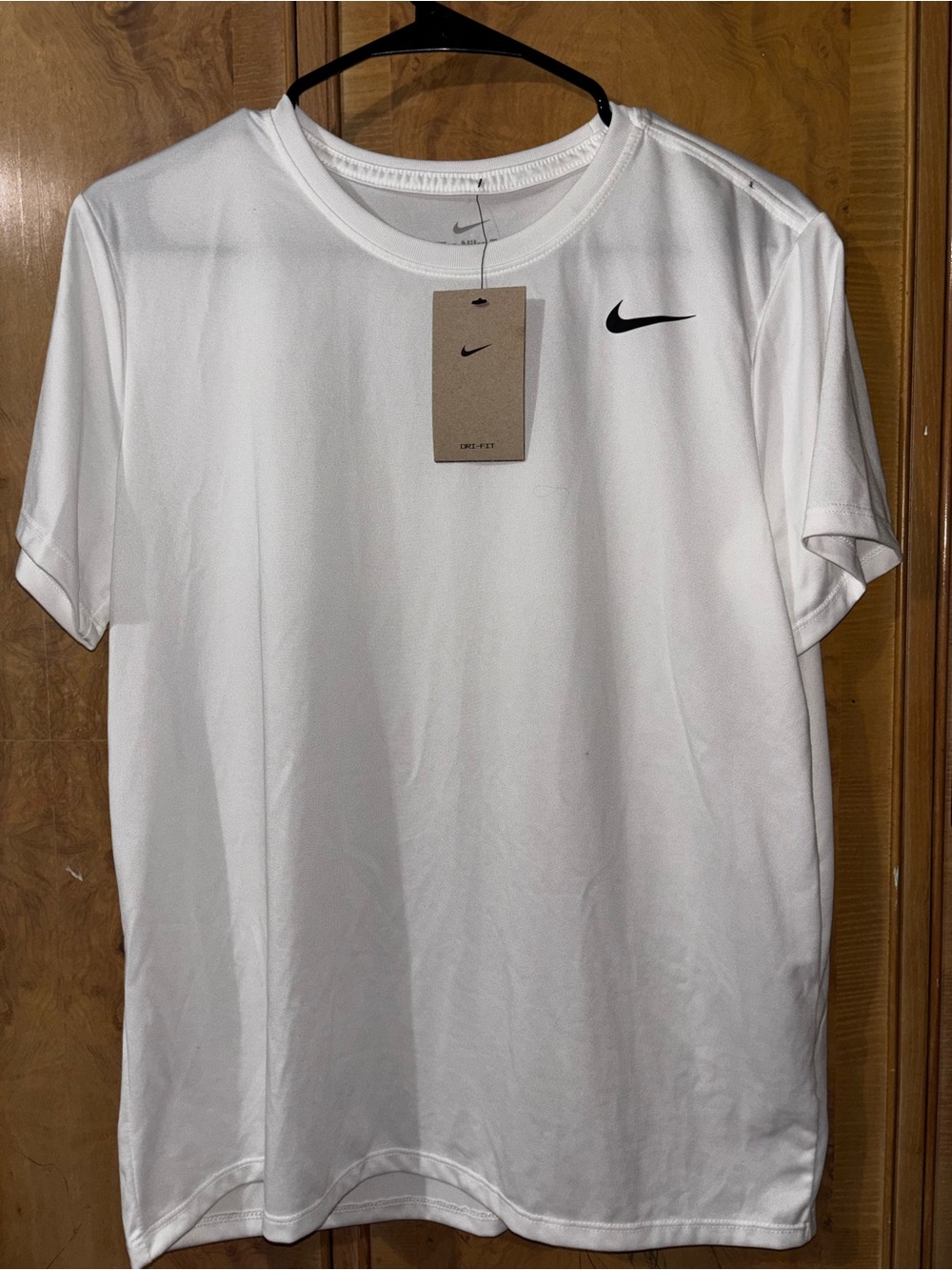 Nike women’s White Dri-FIT Short Sleeve Tee size Large
